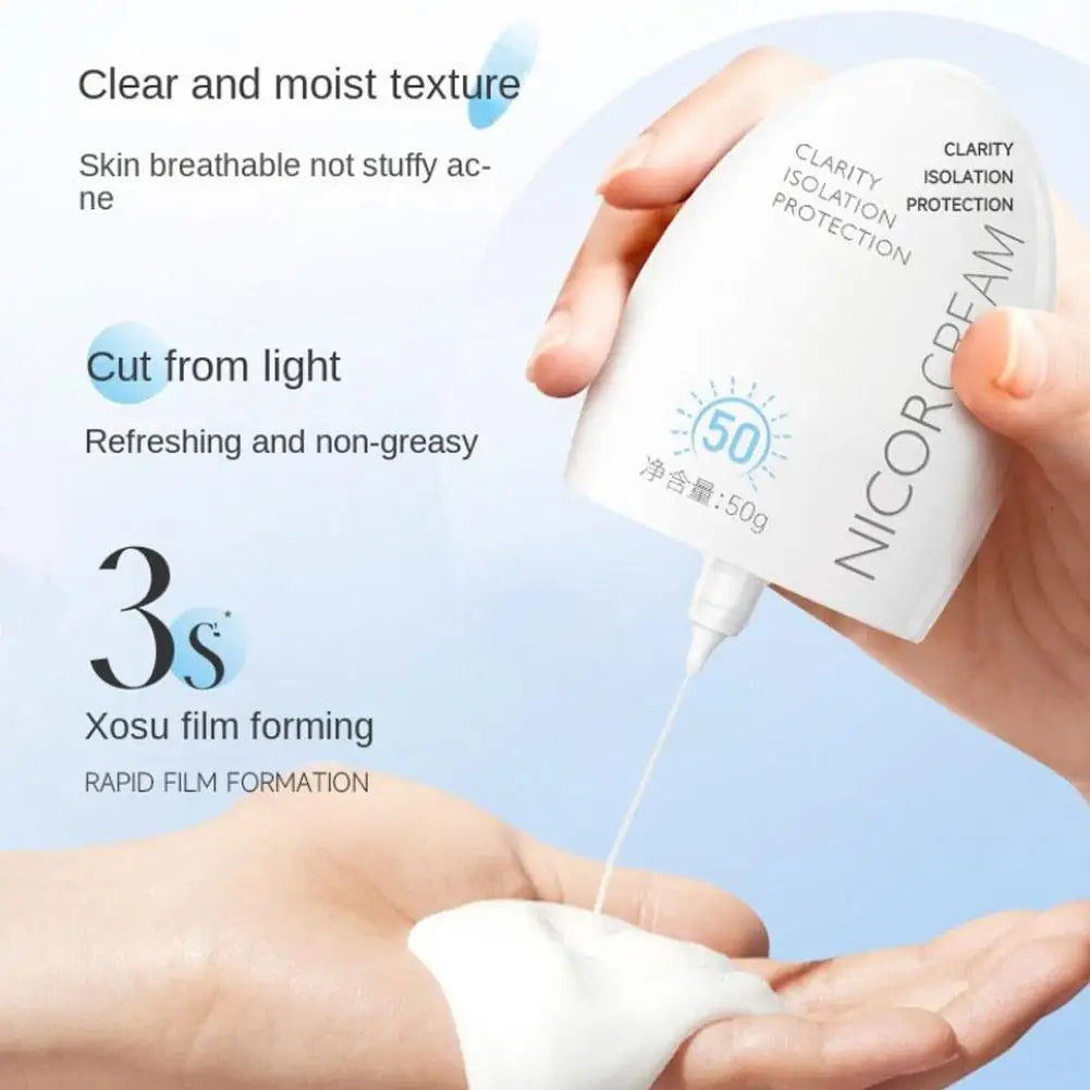 Protector Solar Facial SPF50 – Ligero y Elegante para tu Rutina Veraniega